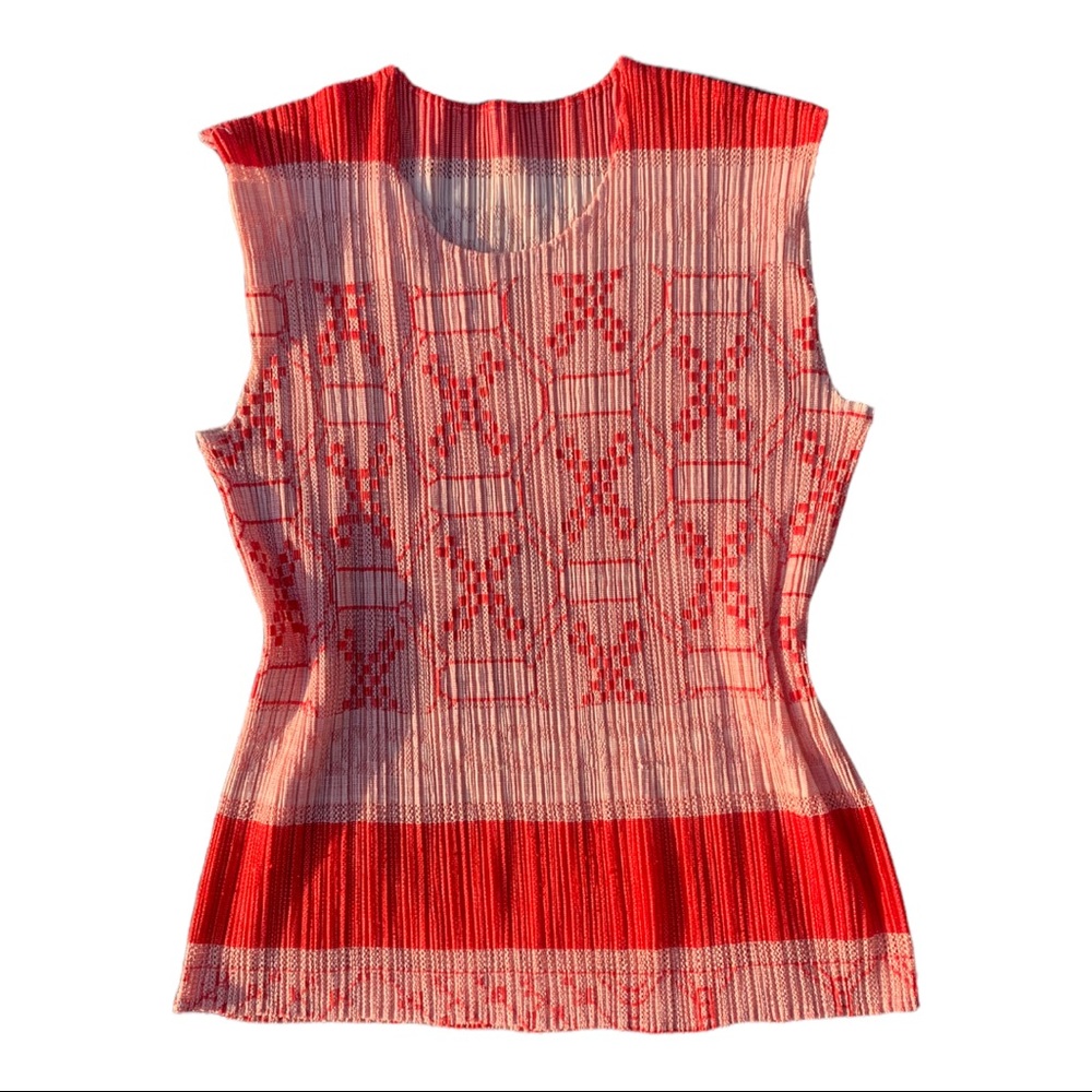 Vintage Stretch sleeveless argyle style top